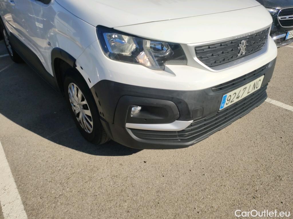  Peugeot  RIFTER PEUGEOT  / 2018 / 4P / combi Active Standard BlueHDi 73kW (IND) #13