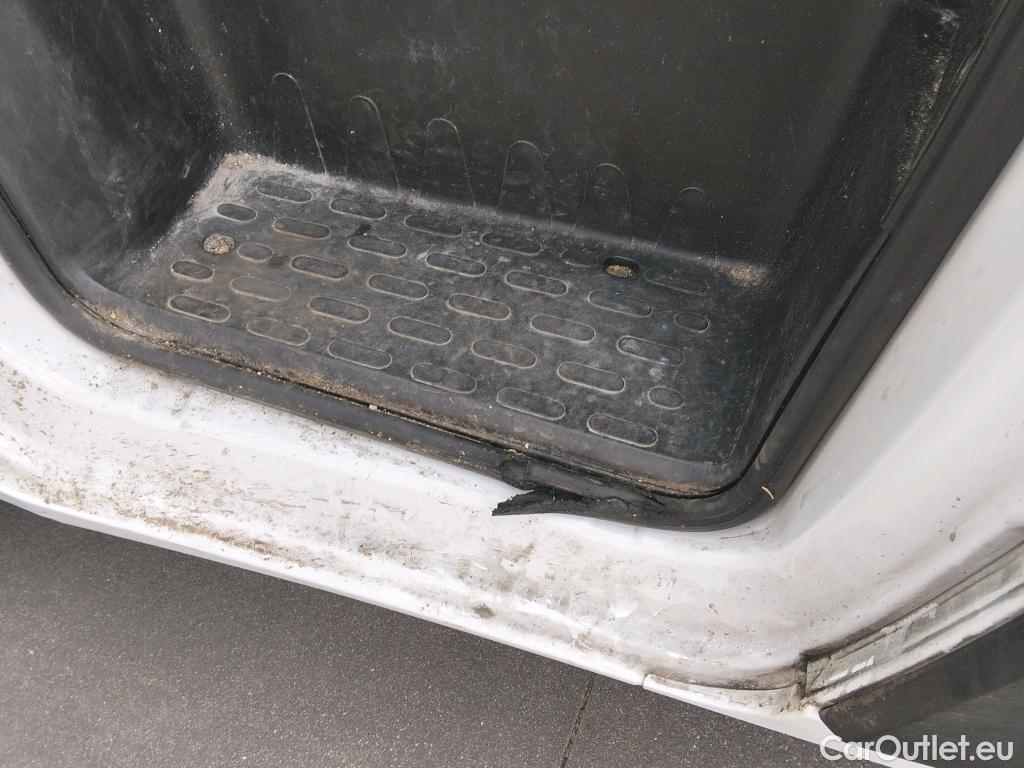  Citroen  Jumper CITROEN  / 2014 / 4P / furgón BlueHDi 103KW (140CV) Furgón 35L3H3 #21