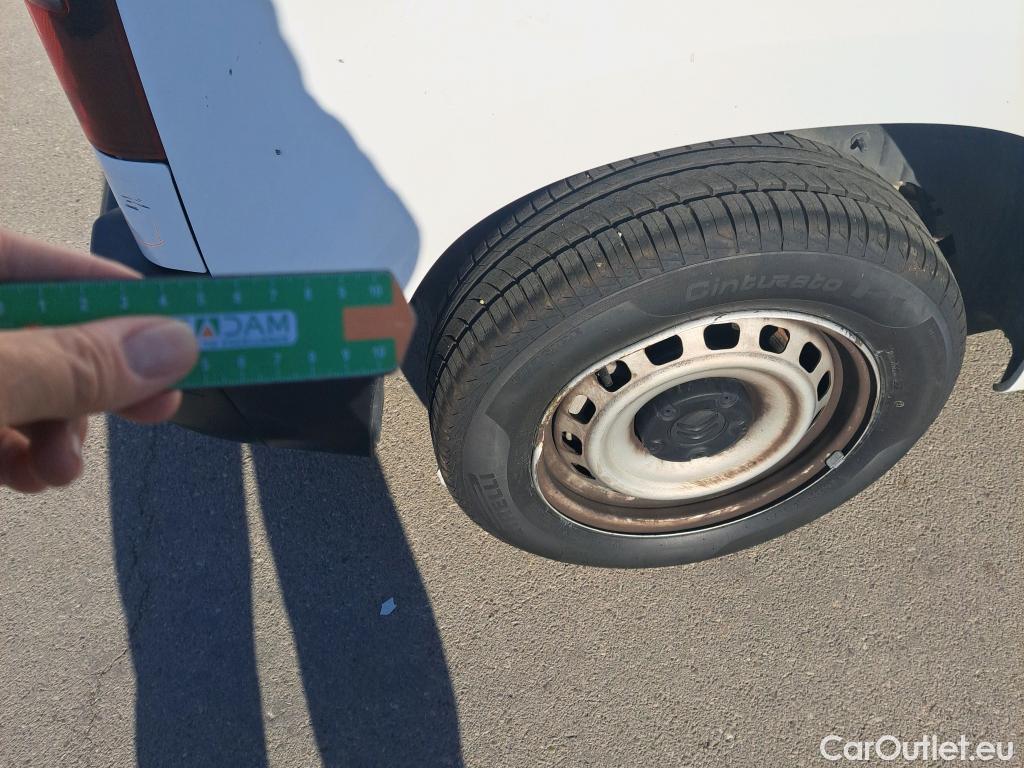  Citroen  Berlingo  Furgón Control M 1.5 BlueHDi #24