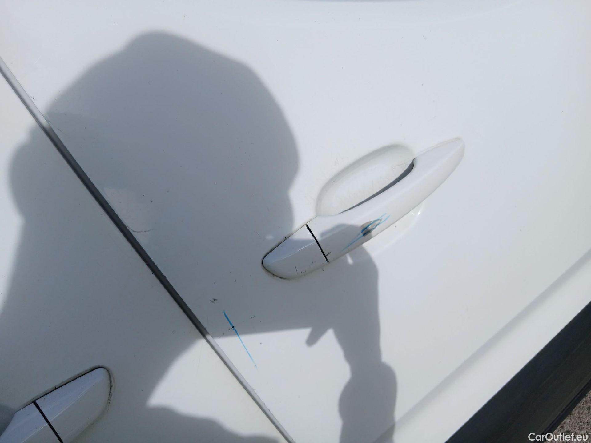  Peugeot  RIFTER PEUGEOT  / 2018 / 4P / combi Active Standard BlueHDi 73kW (IND) #44