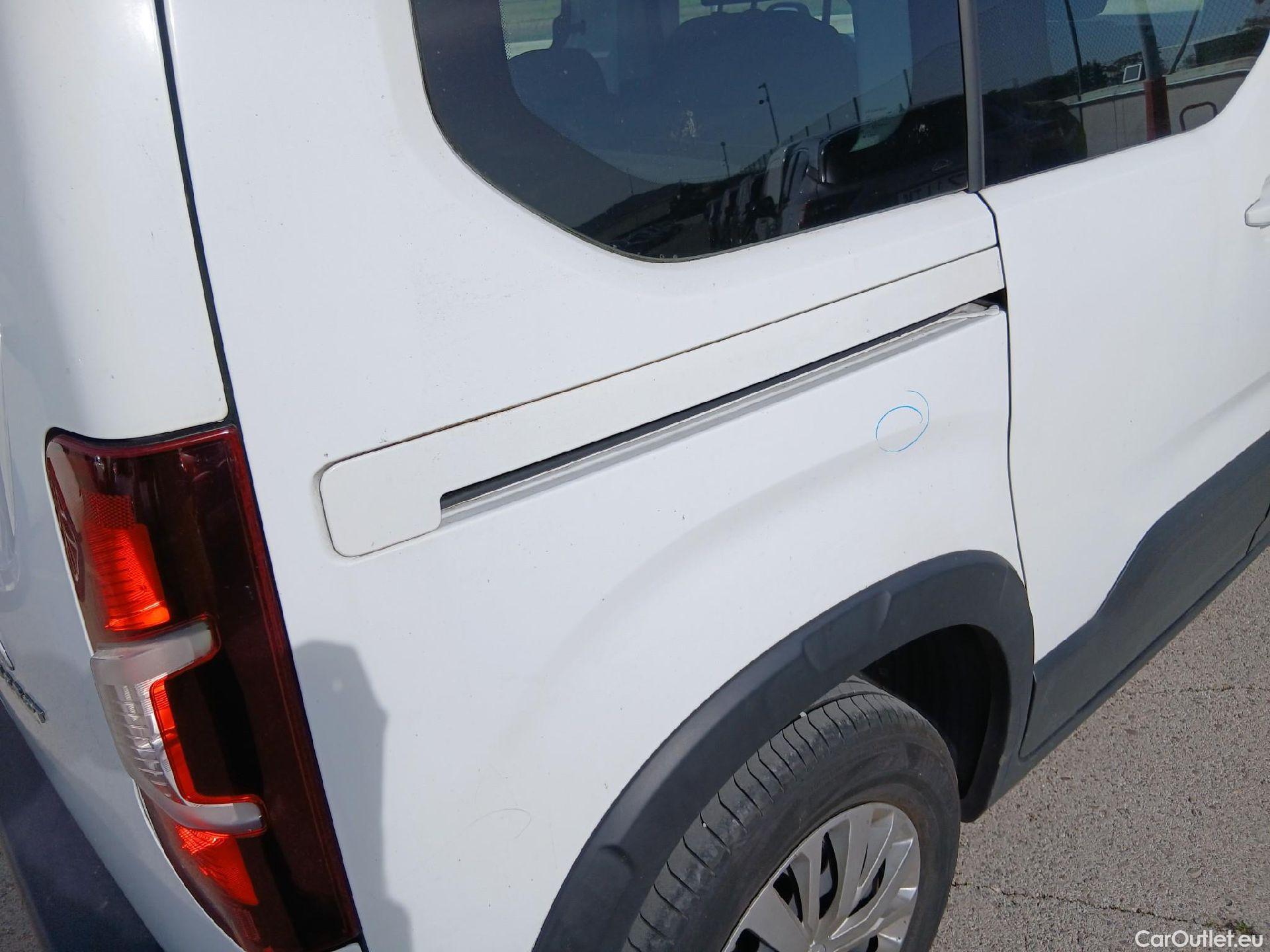  Peugeot  RIFTER PEUGEOT  / 2018 / 4P / combi Active Standard BlueHDi 73kW (IND) #36