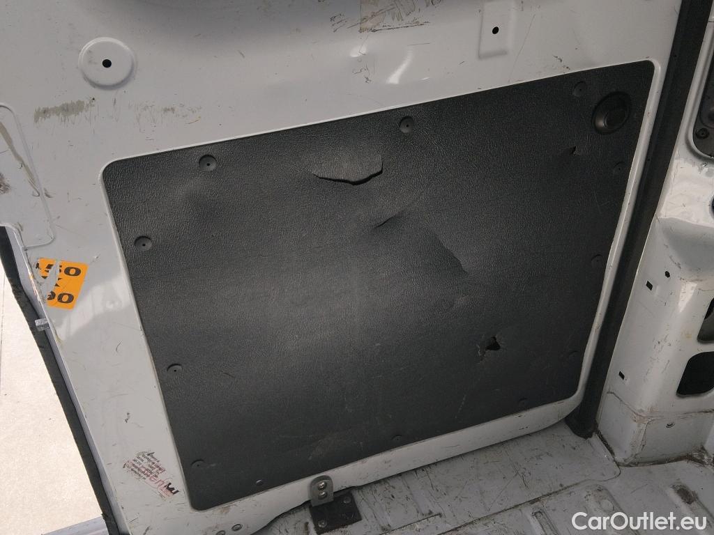  Citroen  Jumper CITROEN  / 2014 / 4P / furgón BlueHDi 103KW (140CV) Furgón 35L3H3 #42