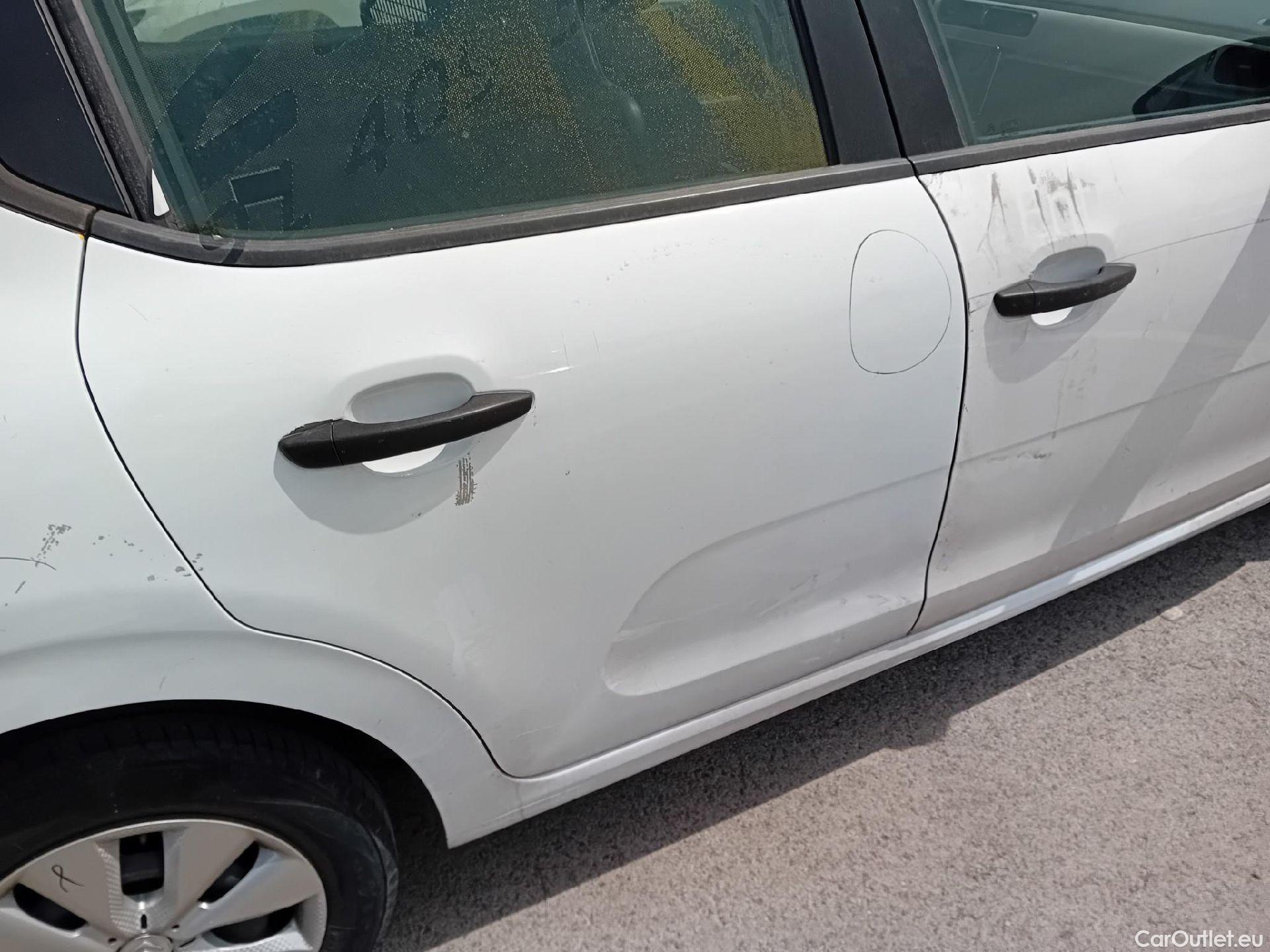  Citroen  C3 CITROEN  / 2016 / 5P / berlina comercial BlueHDi 73KW (100CV) S&S Comercial #49