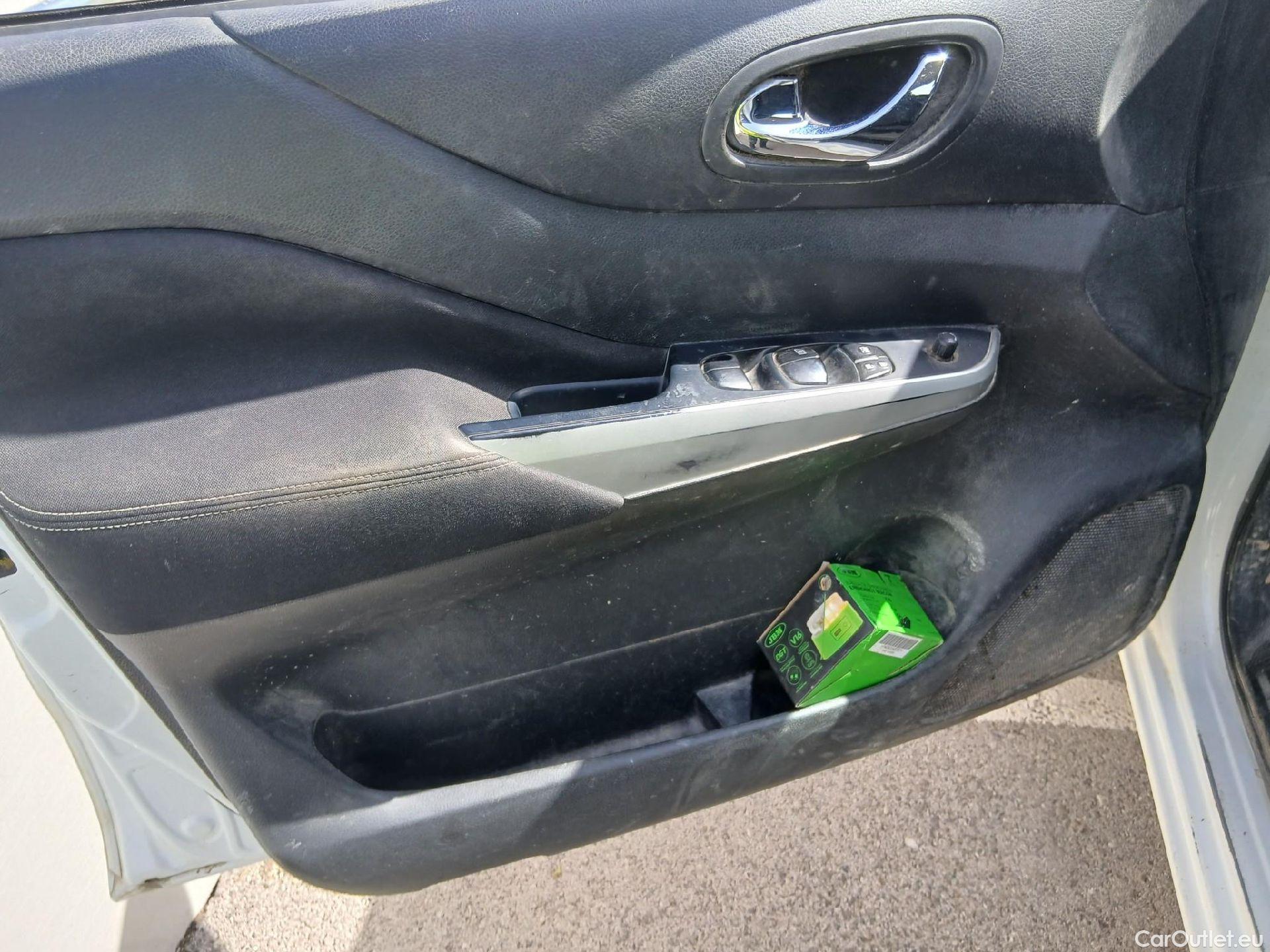  Nissan  Navara NISSAN  / 2015 / 4P / pickup Doble Cab. 2.3dCi 120kW(160CV) Acenta #16