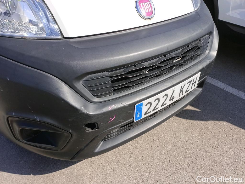  Fiat  Fiorino FIAT  / 2016 / 3P / furgón derivado de turismo Cargo Base 1.3 Mjet 59kW (80CV) E6 #22