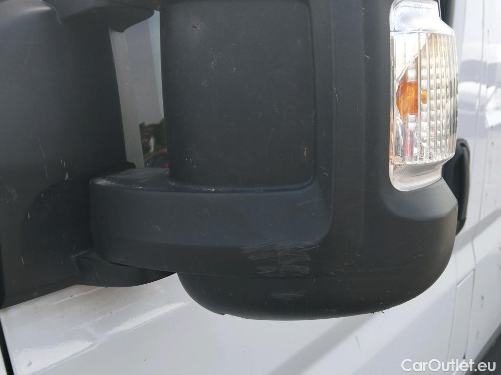  Citroen  Jumper CITROEN  / 2014 / 4P / furgón BlueHDi 103KW (140CV) Furgón 35L3H3 #65