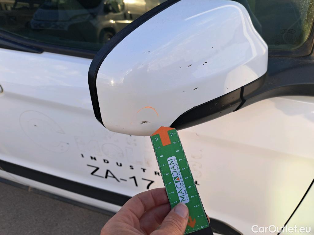  Ford  Transit Connect FORD Transit Courier / 2014 / 4P / combi Kombi 1.5 TDCi 56kW Trend #60