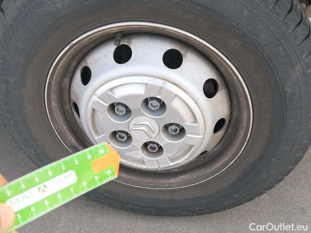  Citroen  Jumper CITROEN  / 2014 / 4P / furgón BlueHDi 103KW (140CV) Furgón 35L3H3 #58