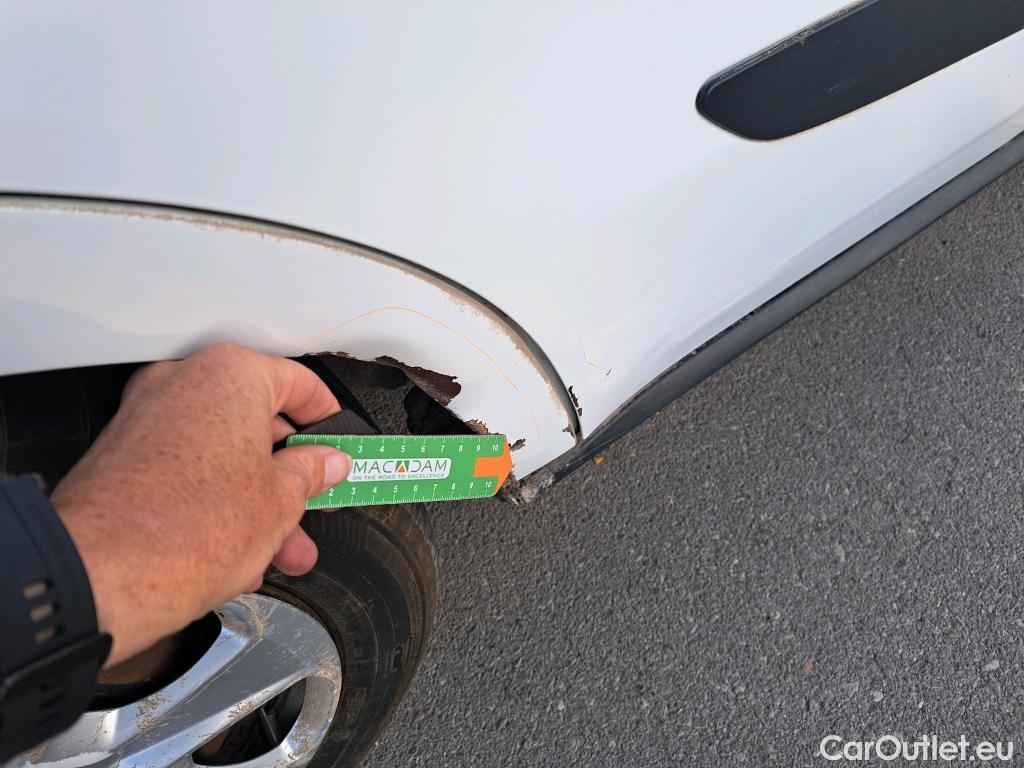  Ford  Transit Connect FORD Transit Courier / 2014 / 4P / combi Kombi 1.5 TDCi 56kW Trend #10