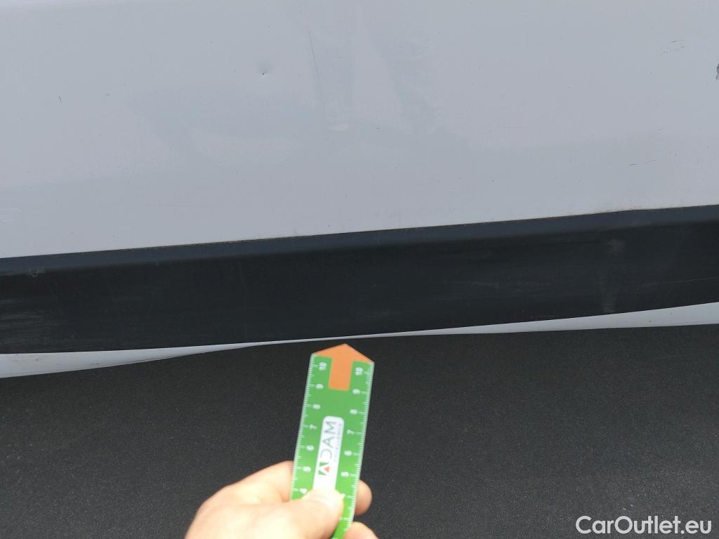  Citroen  Jumper CITROEN  / 2014 / 4P / furgón BlueHDi 103KW (140CV) Furgón 35L3H3 #52