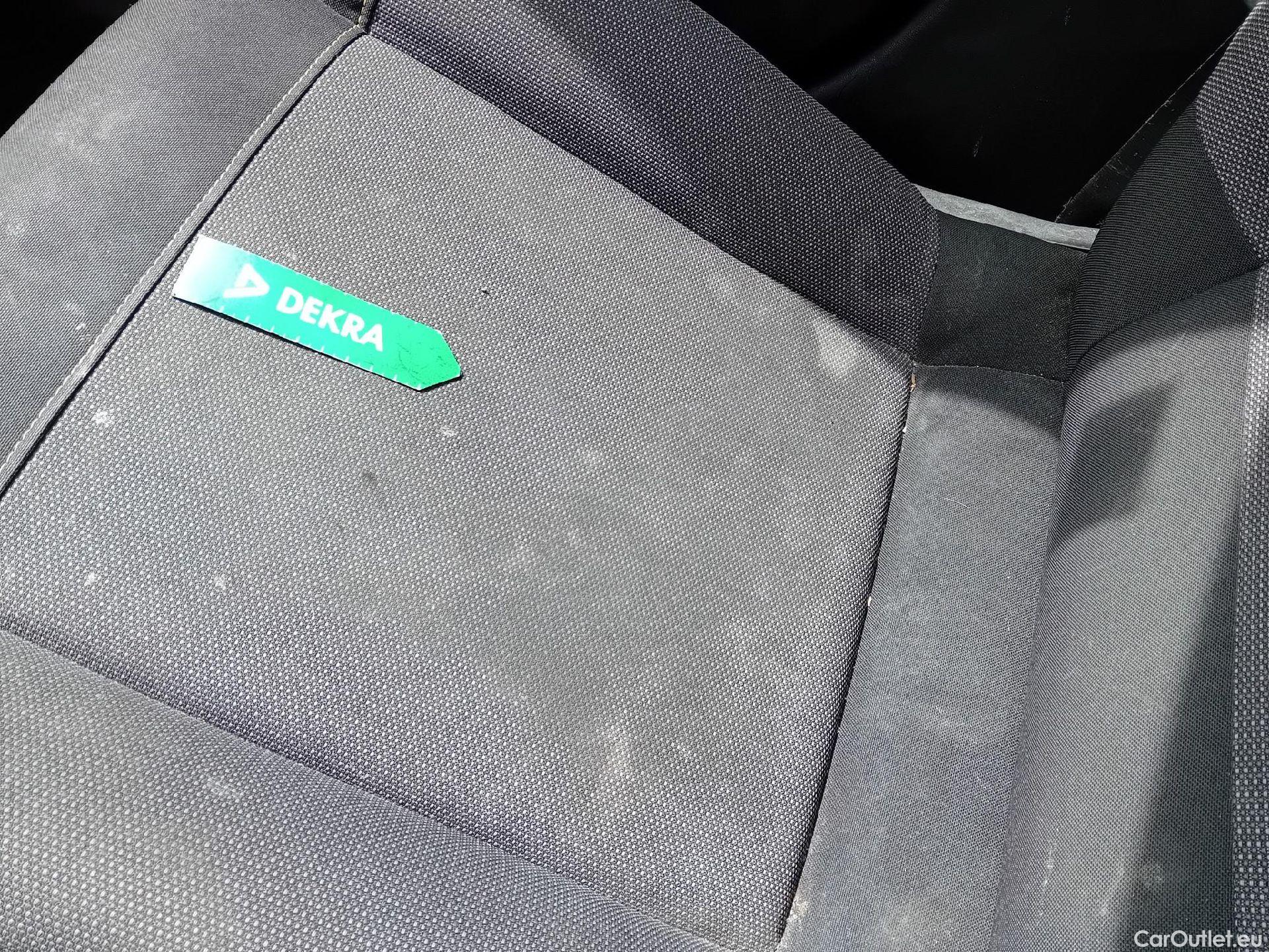  Citroen  C3 CITROEN  / 2016 / 5P / berlina comercial BlueHDi 73KW (100CV) S&S Comercial #1