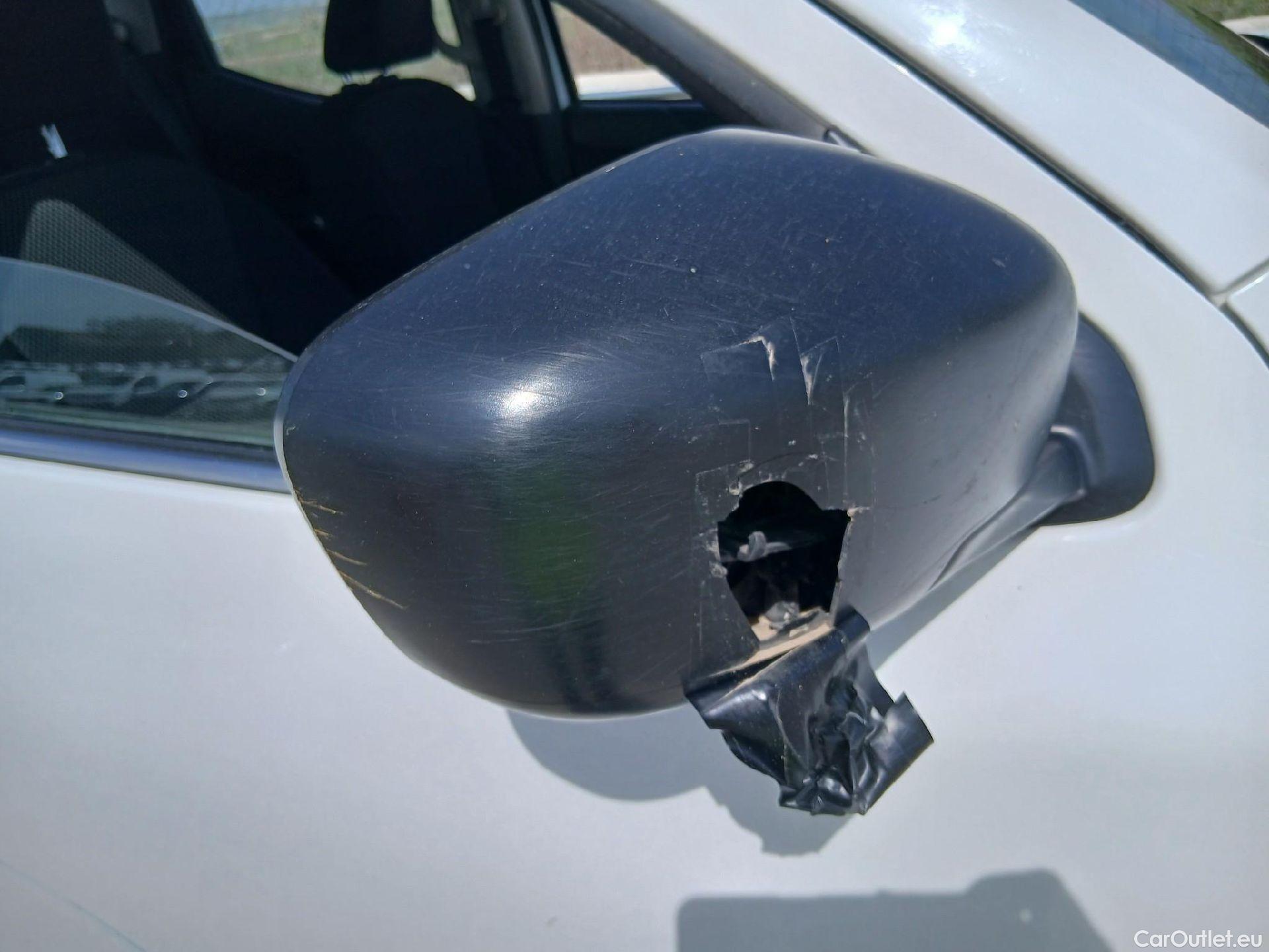  Nissan  Navara NISSAN  / 2015 / 4P / pickup Doble Cab. 2.3dCi 120kW(160CV) Acenta #54