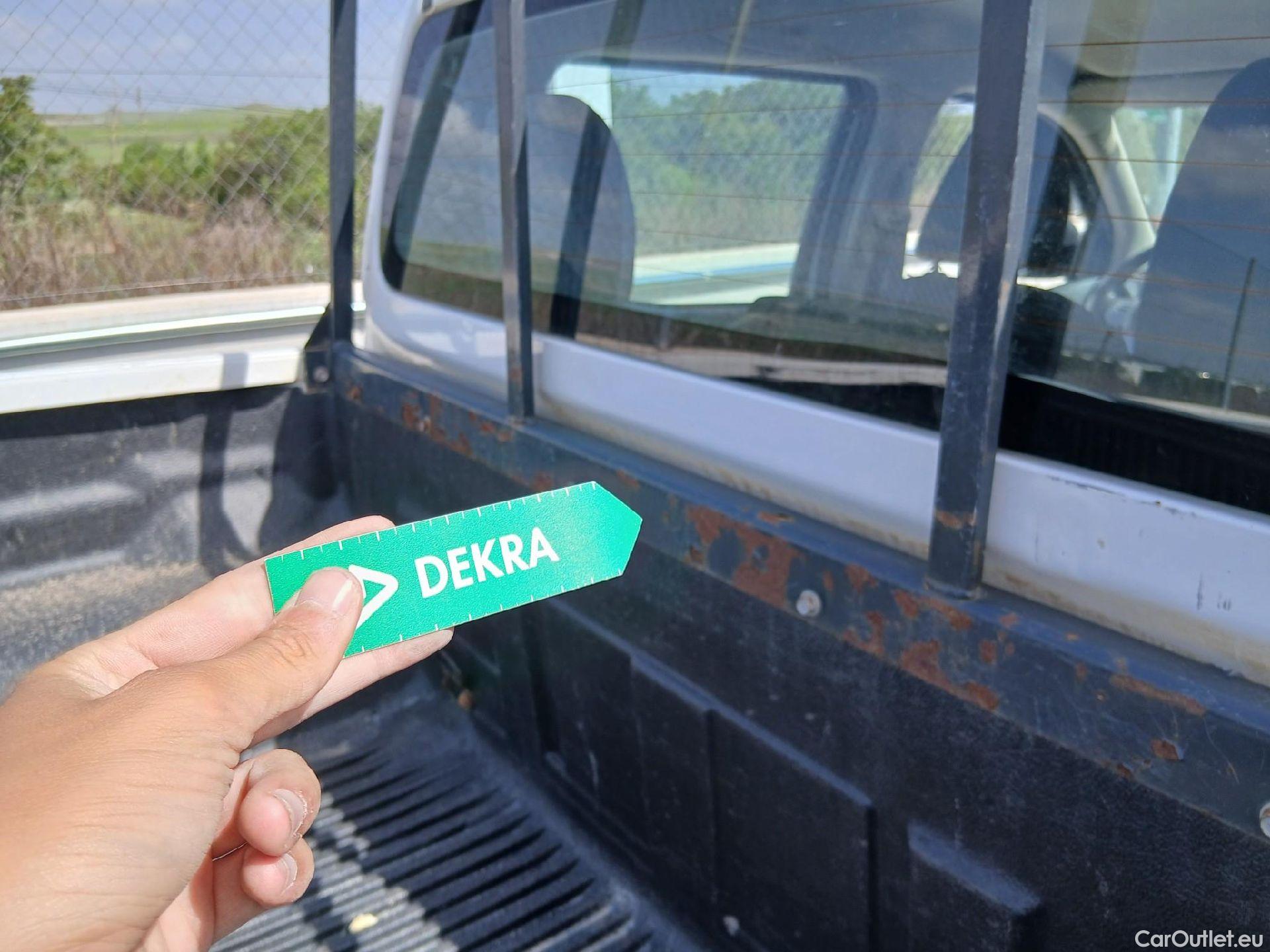  Nissan  Navara NISSAN  / 2015 / 4P / pickup Doble Cab. 2.3dCi 120kW(160CV) Acenta #44