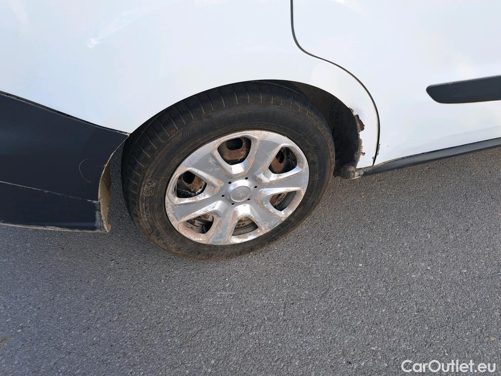  Ford  Transit Connect FORD Transit Courier / 2014 / 4P / combi Kombi 1.5 TDCi 56kW Trend #55