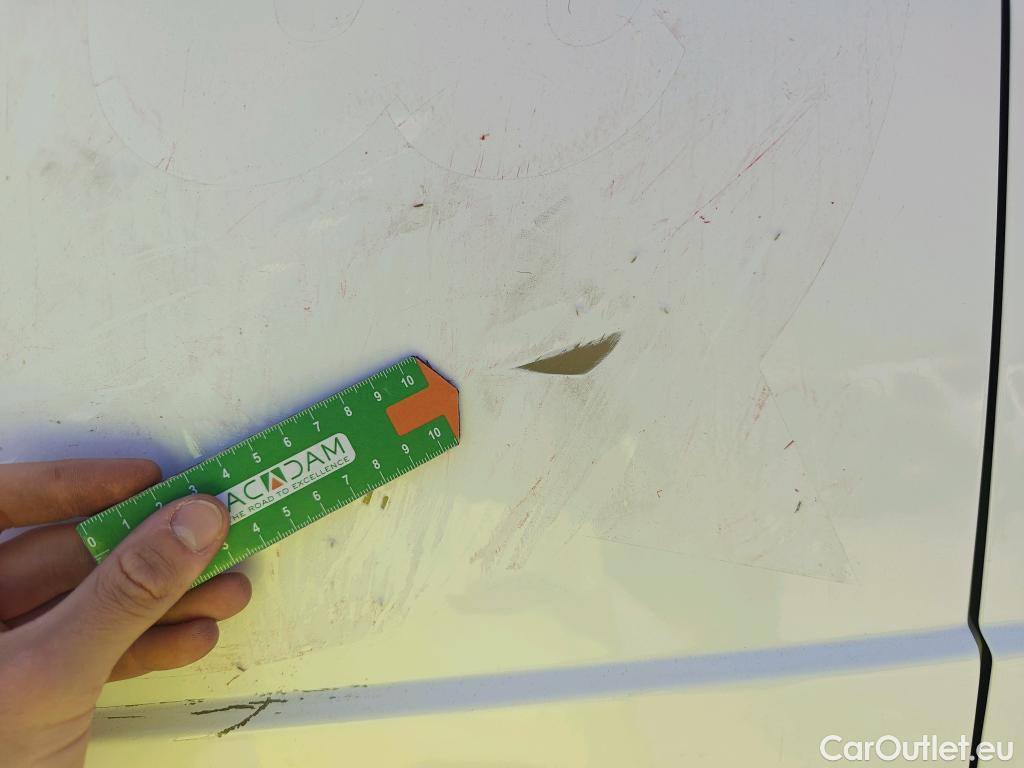  Opel  Vivaro OPEL  / 2019 / 4P / furgón 1.5 Diésel 74kW (100CV) M Std Express (AC) #2