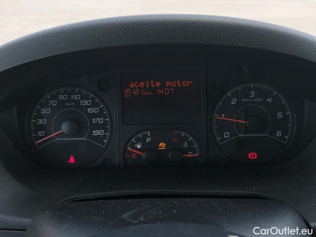  Citroen  Jumper CITROEN  / 2014 / 4P / furgón BlueHDi 103KW (140CV) Furgón 35L3H3 #64