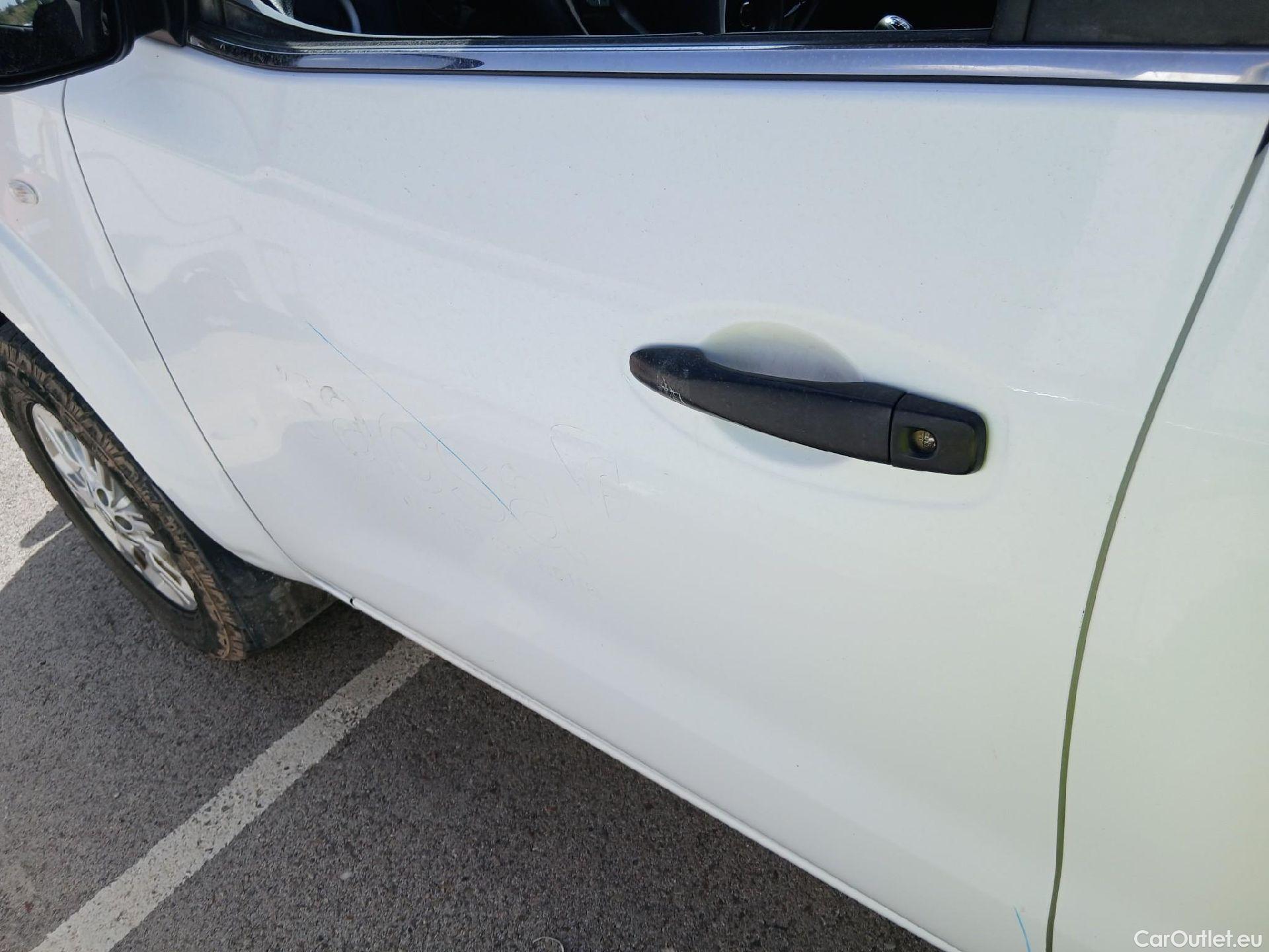  Nissan  Navara NISSAN  / 2015 / 4P / pickup Doble Cab. 2.3dCi 120kW(160CV) Acenta #13