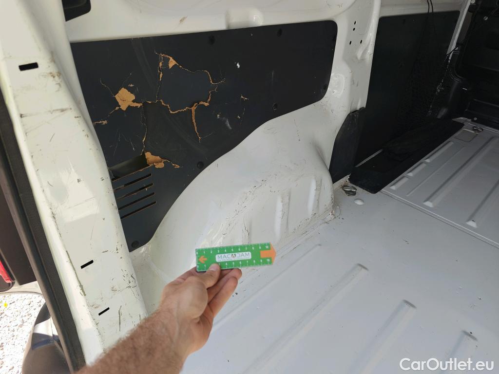  Opel  Vivaro OPEL  / 2019 / 4P / furgón 1.5 Diésel 74kW (100CV) M Std Express (AC) #13