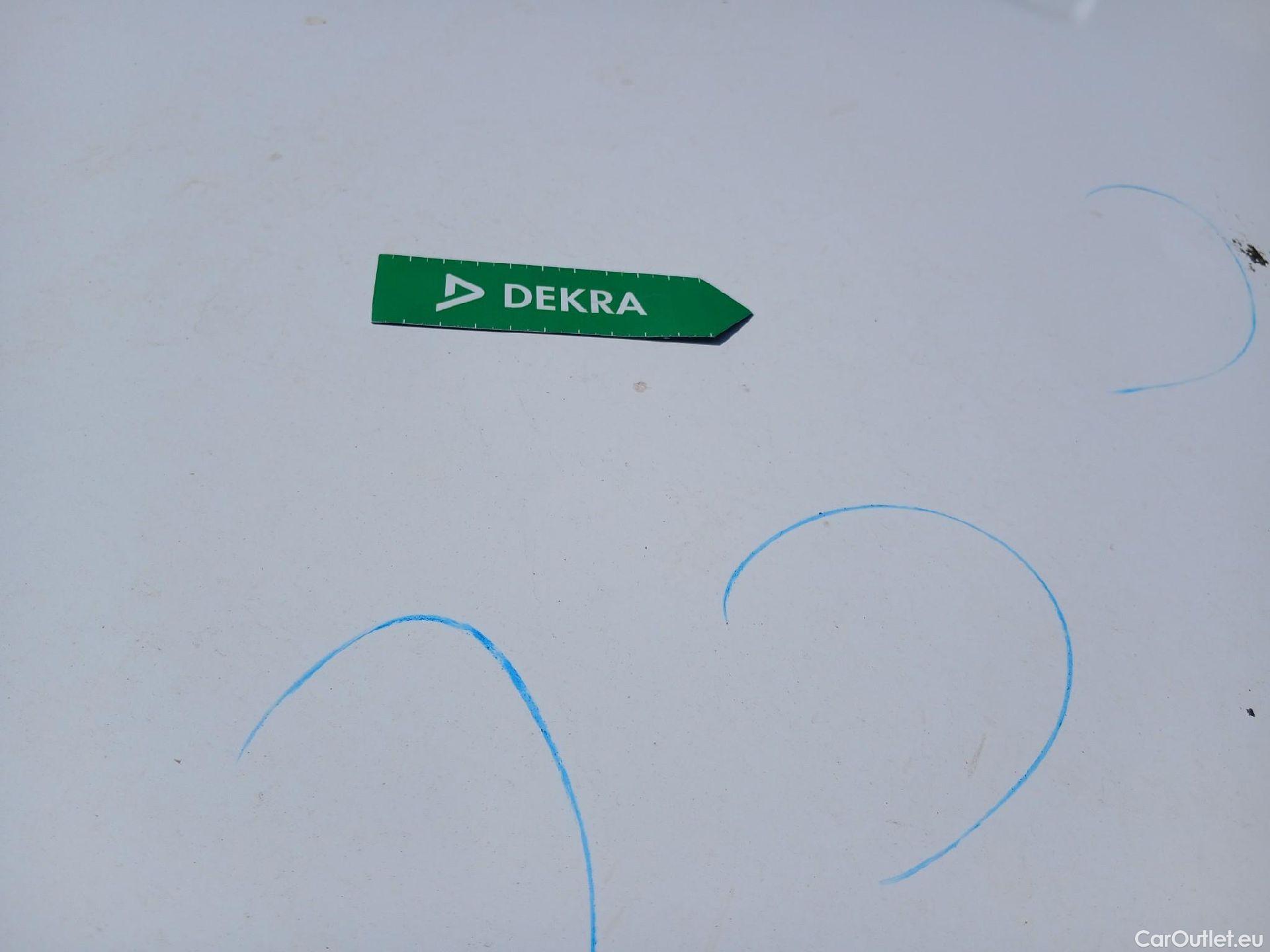  Nissan  Navara NISSAN  / 2015 / 4P / pickup Doble Cab. 2.3dCi 120kW(160CV) Acenta #23