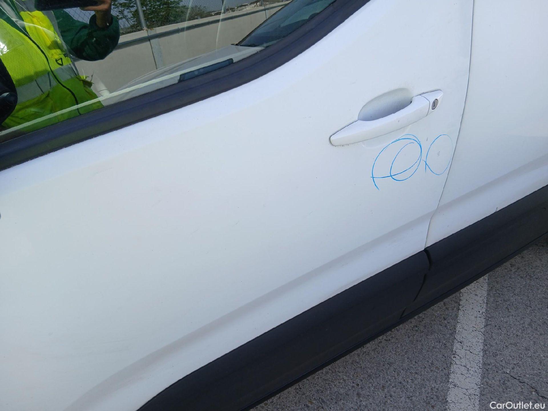  Peugeot  RIFTER PEUGEOT  / 2018 / 4P / combi Active Standard BlueHDi 73kW (IND) #17