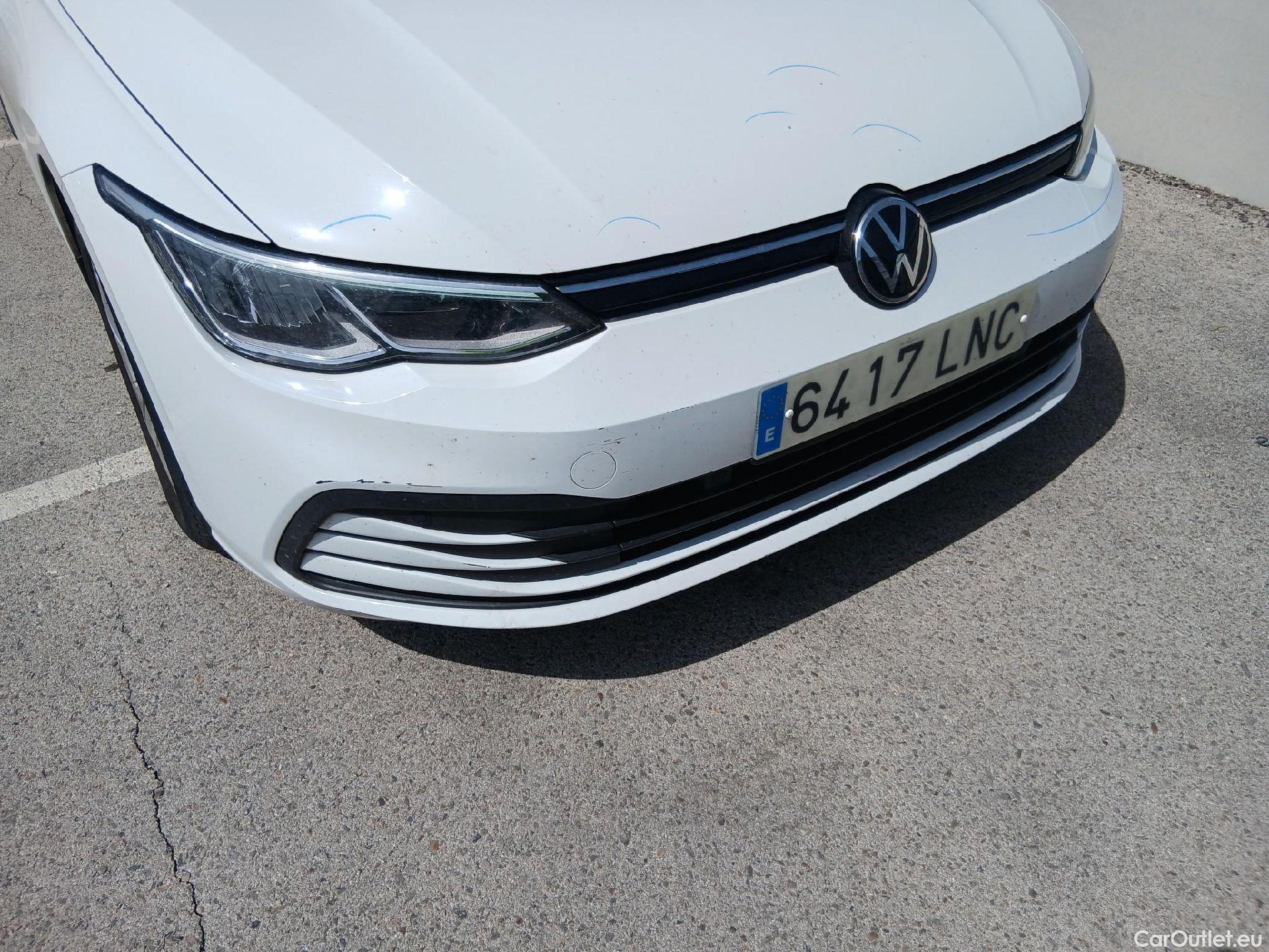  Volkswagen  Golf  VOLKSWAGEN / 2020 / 5P / berlina con portón 1.0 TSI 81kW (110CV) #2