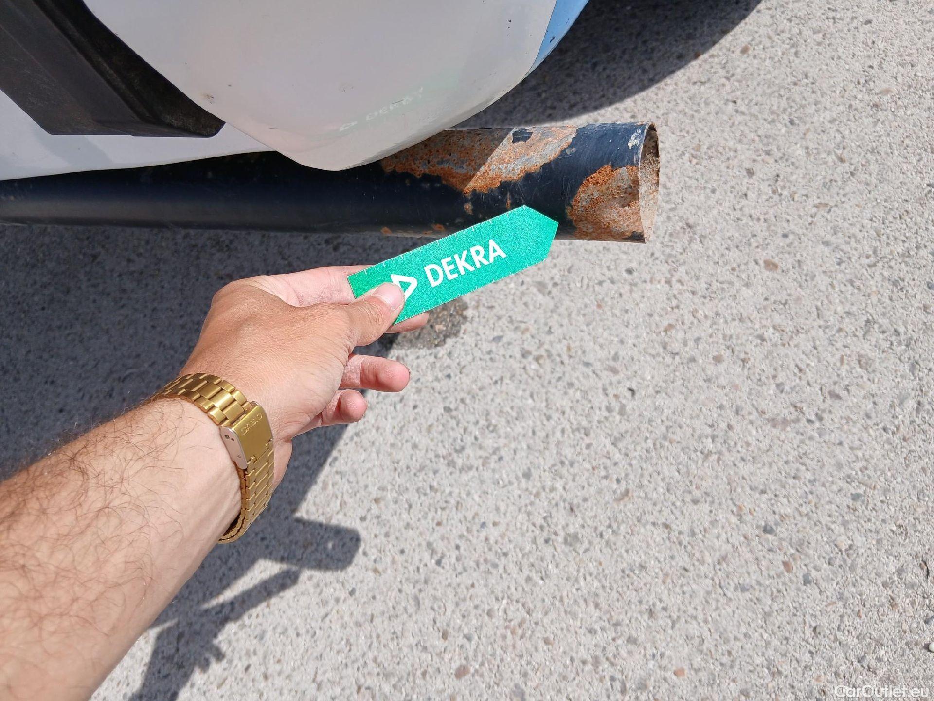  Nissan  Navara NISSAN  / 2015 / 4P / pickup Doble Cab. 2.3dCi 120kW(160CV) Acenta #35