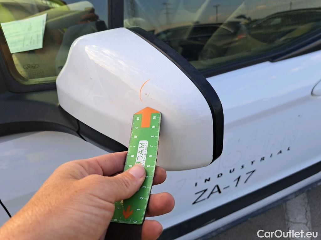  Ford  Transit Connect FORD Transit Courier / 2014 / 4P / combi Kombi 1.5 TDCi 56kW Trend #63