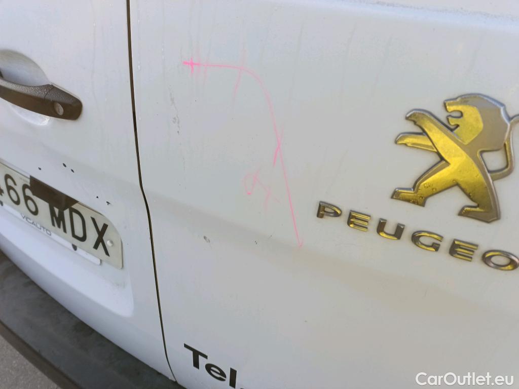  Peugeot  Expert PEUGEOT  / 2016 / 4P / furgón Furgón Pro 1.5 BlueHDi 120 Standard #10