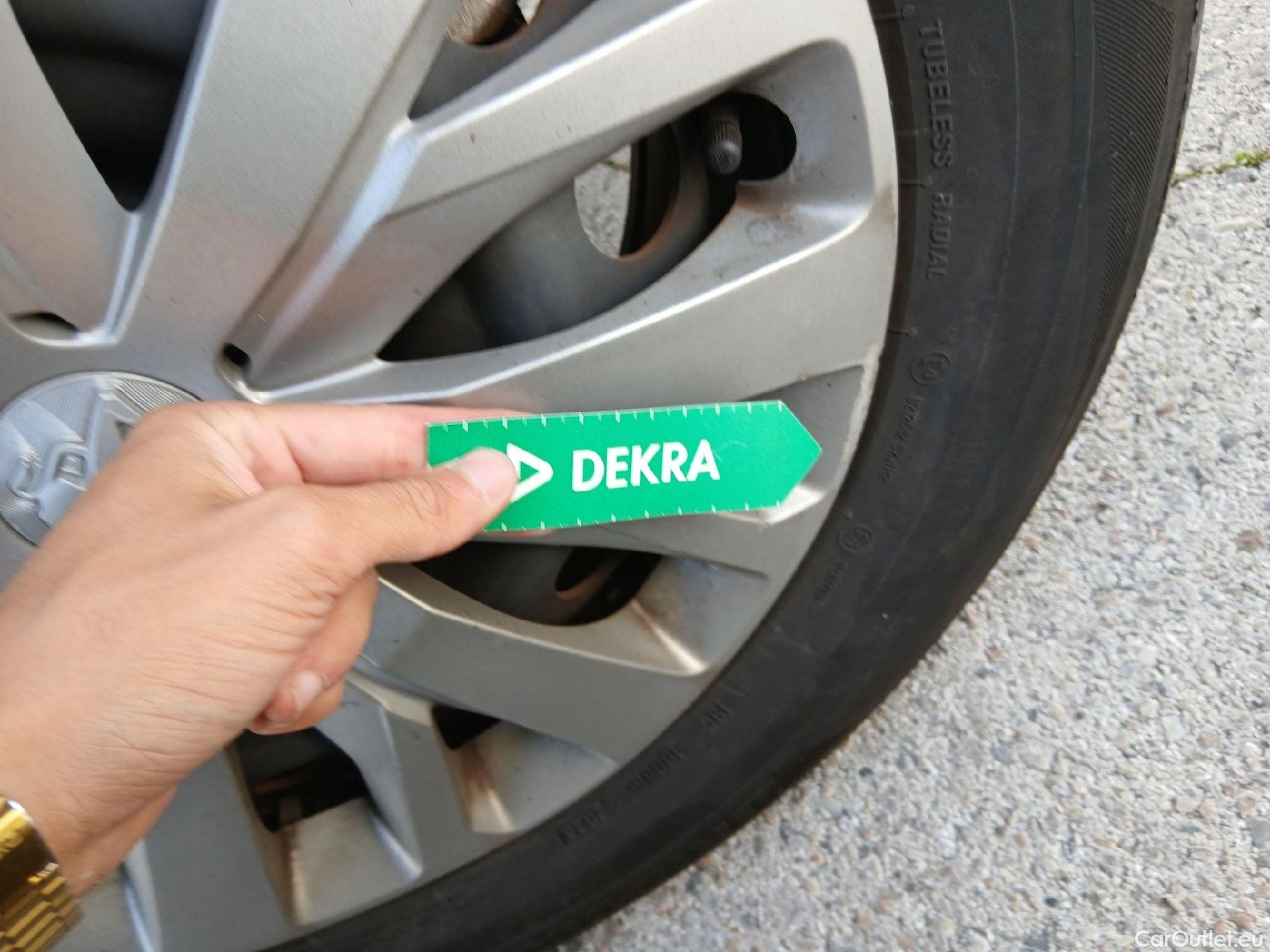  Peugeot  RIFTER PEUGEOT  / 2018 / 4P / combi Active Standard BlueHDi 73kW (IND) #23