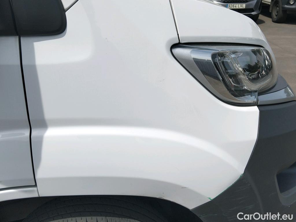  Citroen  Jumper CITROEN  / 2014 / 4P / furgón BlueHDi 103KW (140CV) Furgón 35L3H3 #23