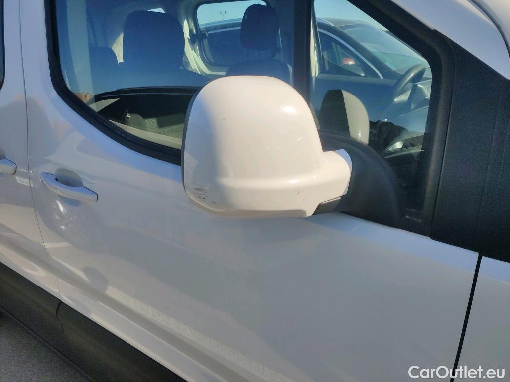  Peugeot  RIFTER PEUGEOT  / 2018 / 4P / combi Active Standard BlueHDi 73kW (IND) #30