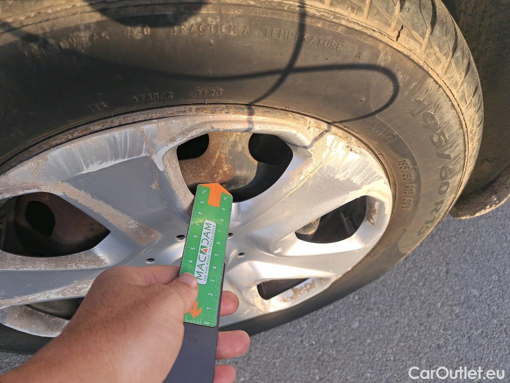  Ford  Transit Connect FORD Transit Courier / 2014 / 4P / combi Kombi 1.5 TDCi 56kW Trend #21