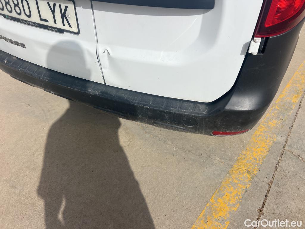  Renault  EXPRESS RENAULT  / 2021 / 4P / furgón derivado de turismo Confort 1.5 Blue dCi 70 kW (95 cv) #24