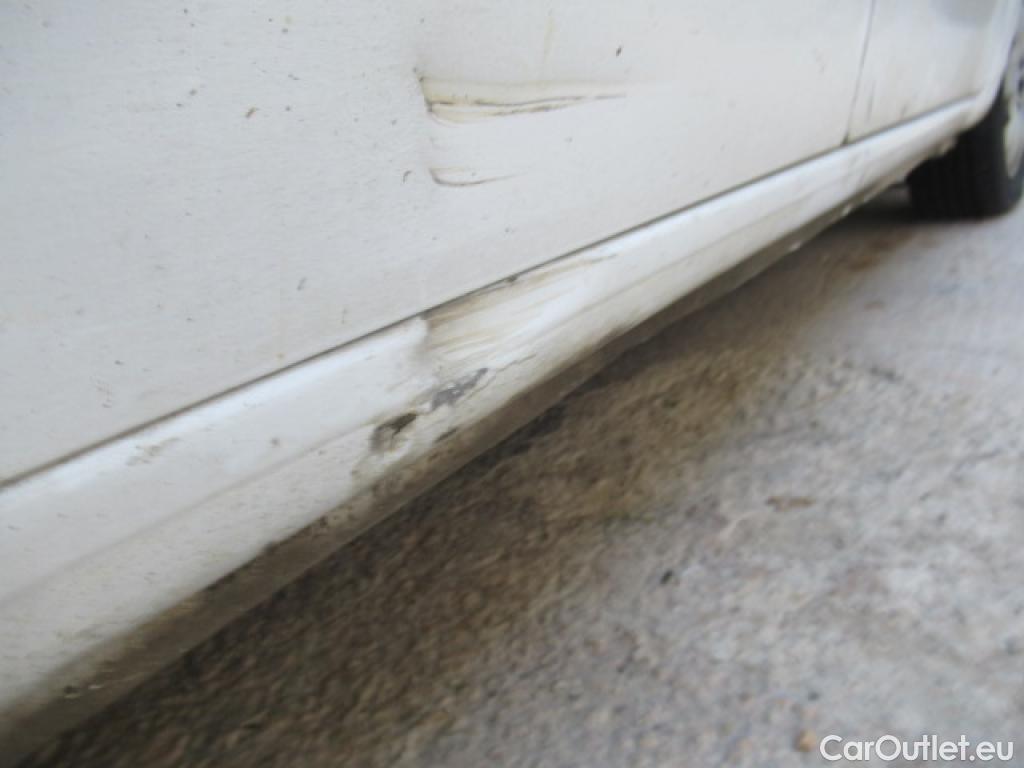  Renault  Kangoo RENAULT  Z.E./2013/3P/furgón derivado de turismo Z.E. #44