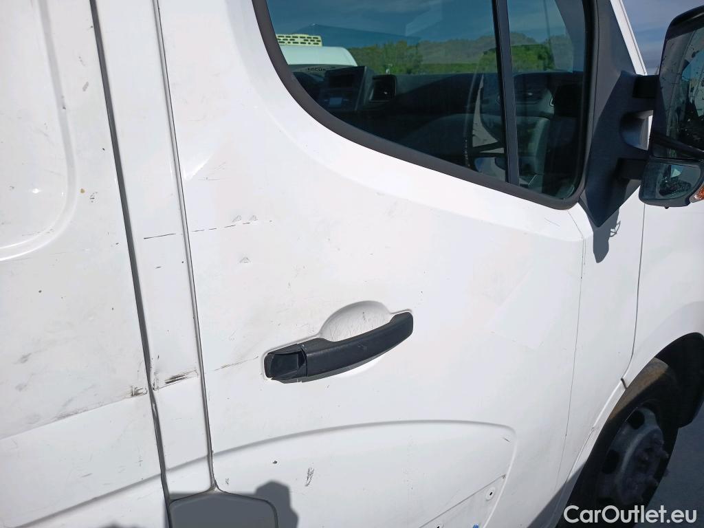  Renault  Master RENAULT  / 2019 / 4P / furgón Fu. P L3H3 3500 RG E B dCi 107kW (145CV) #24