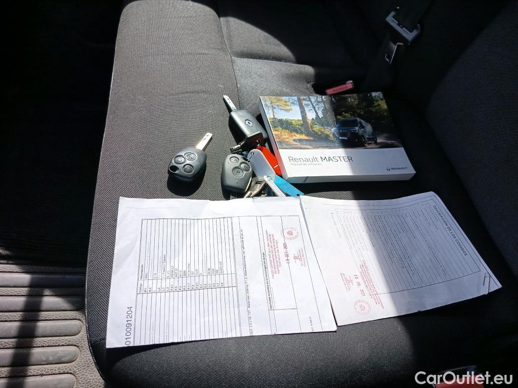  Renault  Master RENAULT  / 2019 / 4P / furgón Fu. P L3H3 3500 RG E B dCi 107kW (145CV) #70