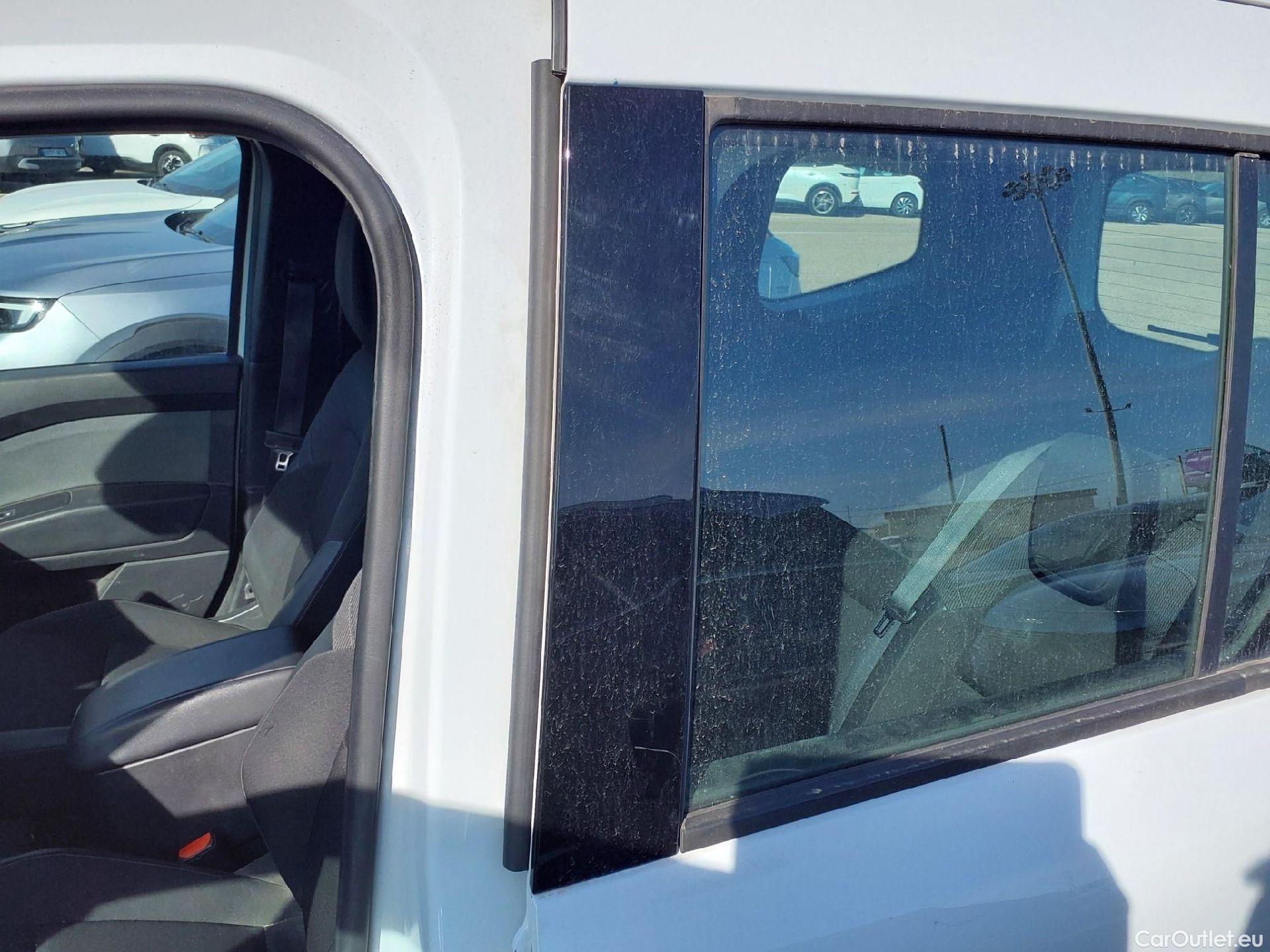  Renault  Kangoo RENAULT  Combi / 2021 / 5P / combi Life Edition One 1.5 Blue dCi 70kW(95CV) (IND)(AC) #29