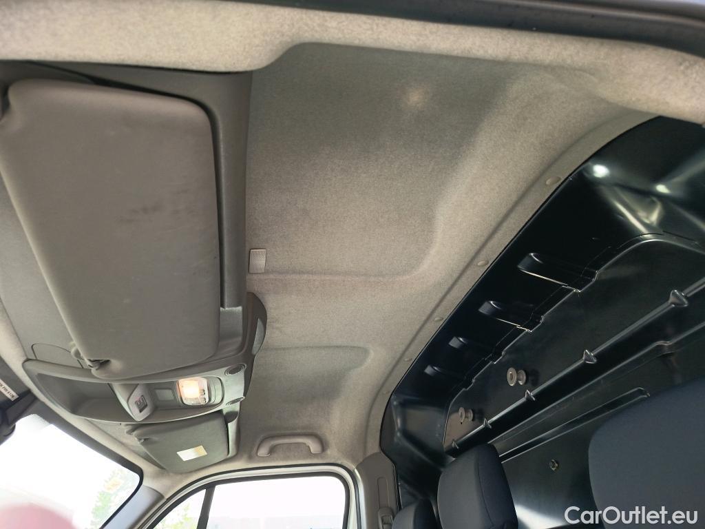  Renault  Master RENAULT  / 2019 / 4P / furgón Fu. P L3H3 3500 RG E B dCi 107kW (145CV) #30