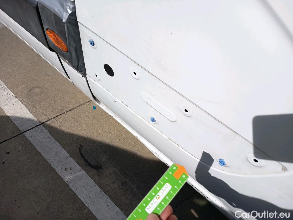  Renault  Master RENAULT  / 2019 / 4P / furgón Fu. P L3H3 3500 RG E B dCi 107kW (145CV) #48