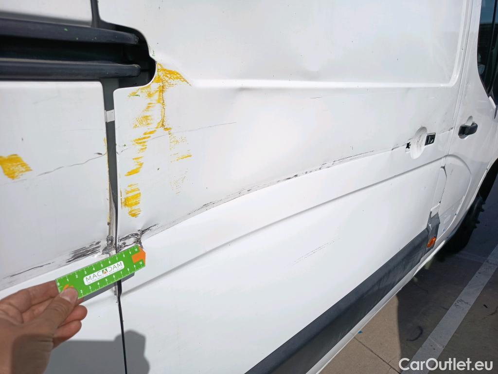  Renault  Master RENAULT  / 2019 / 4P / furgón Fu. P L3H3 3500 RG E B dCi 107kW (145CV) #13