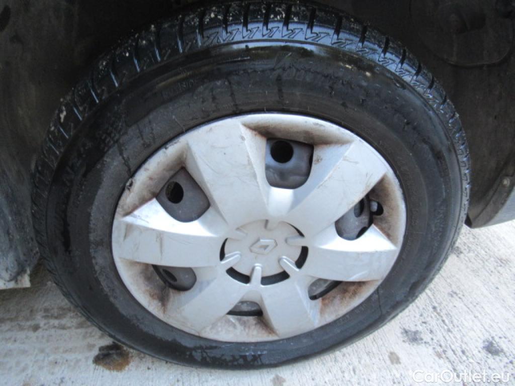  Renault  Kangoo RENAULT  Z.E./2013/3P/furgón derivado de turismo Z.E. #82