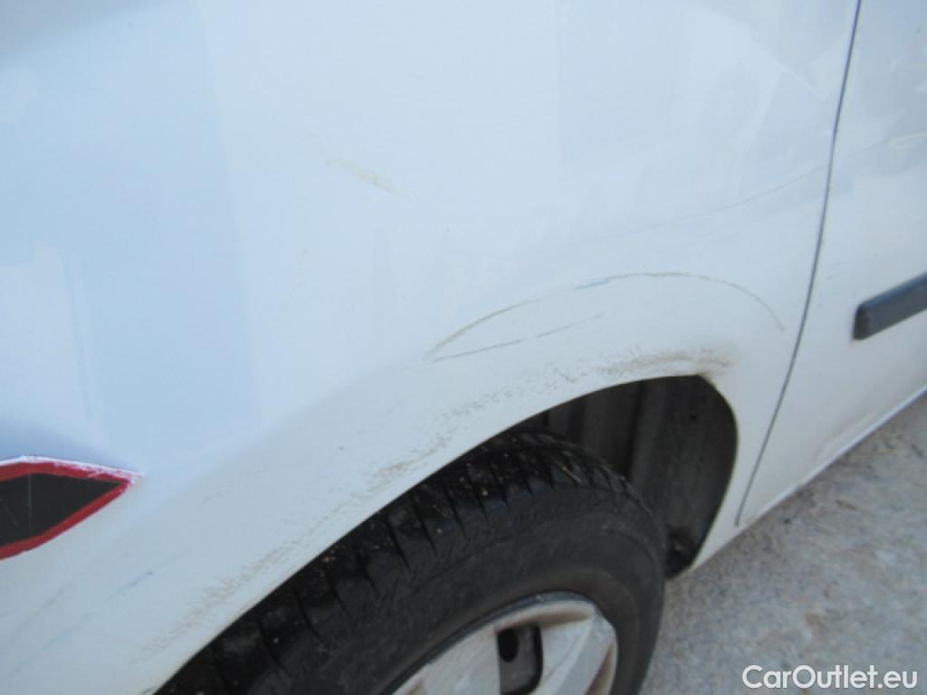  Renault  Kangoo RENAULT  Z.E./2013/3P/furgón derivado de turismo Z.E. #21