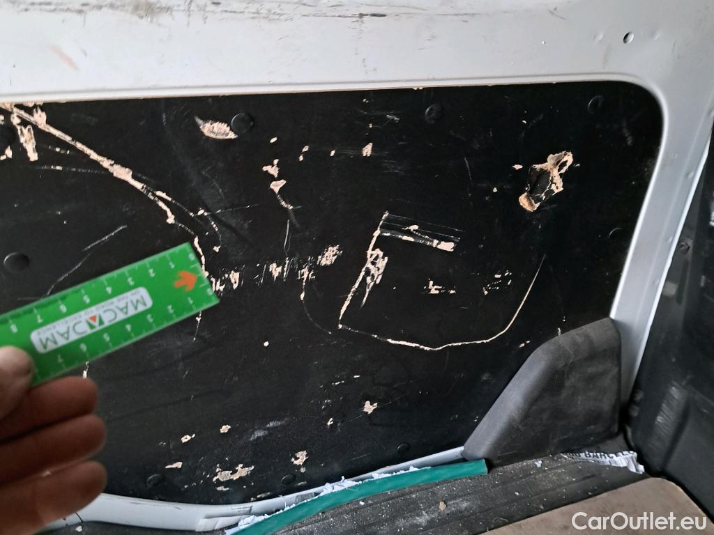  Renault  Kangoo RENAULT  Furgón/2021/4P/furgón derivado de turismo L1 1.5 Blue dCi 70kW (95CV) #48