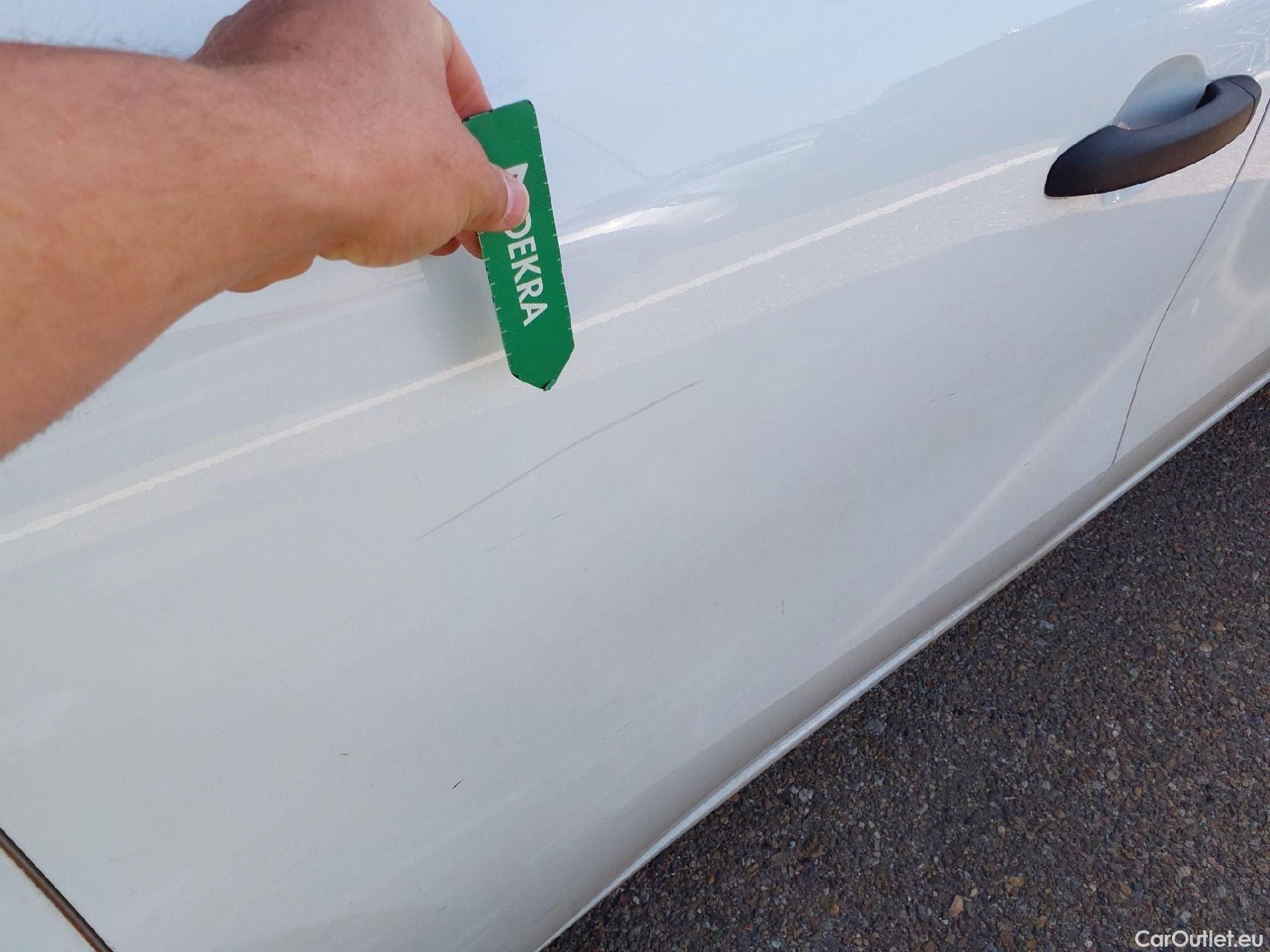  Renault  Kangoo RENAULT  Combi / 2021 / 5P / combi Life Edition One 1.5 Blue dCi 70kW(95CV) (IND)(AC) #22