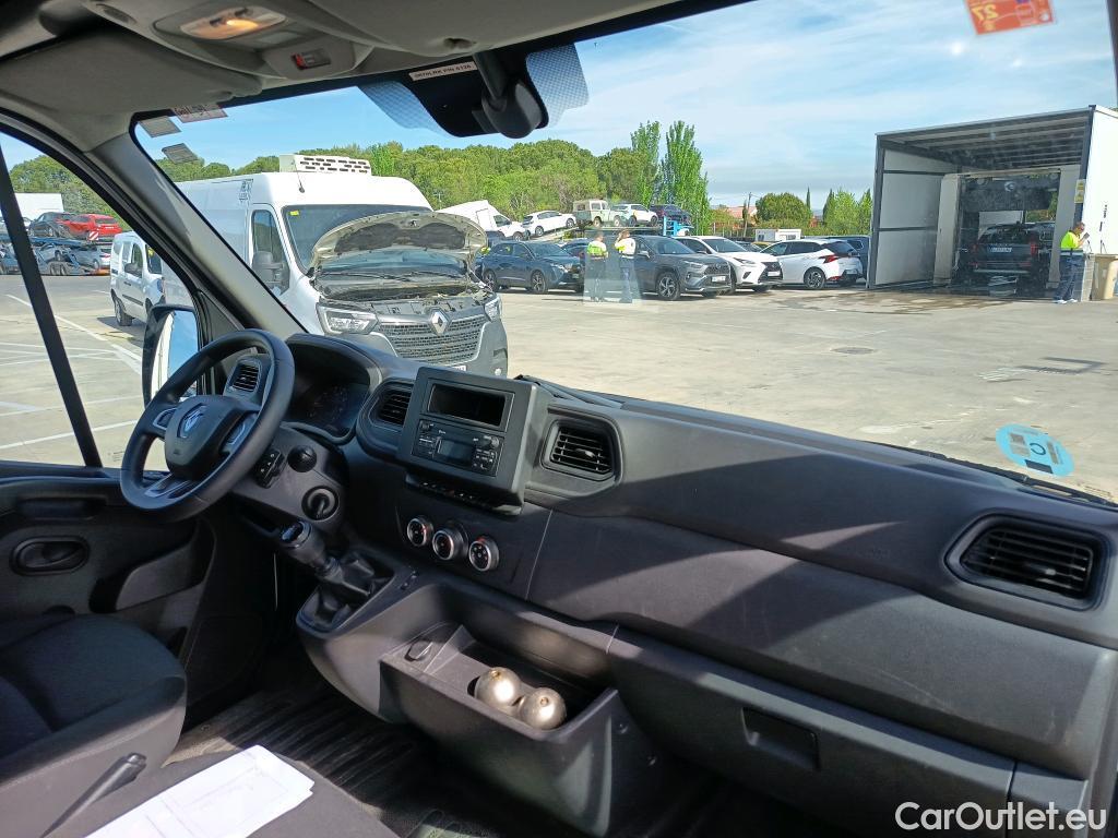  Renault  Master RENAULT  / 2019 / 4P / furgón Fu. P L3H3 3500 RG E B dCi 107kW (145CV) #57