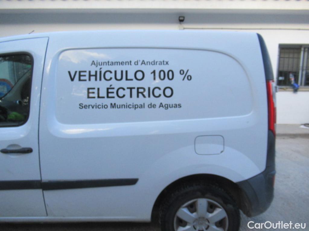  Renault  Kangoo RENAULT  Z.E./2013/3P/furgón derivado de turismo Z.E. #58