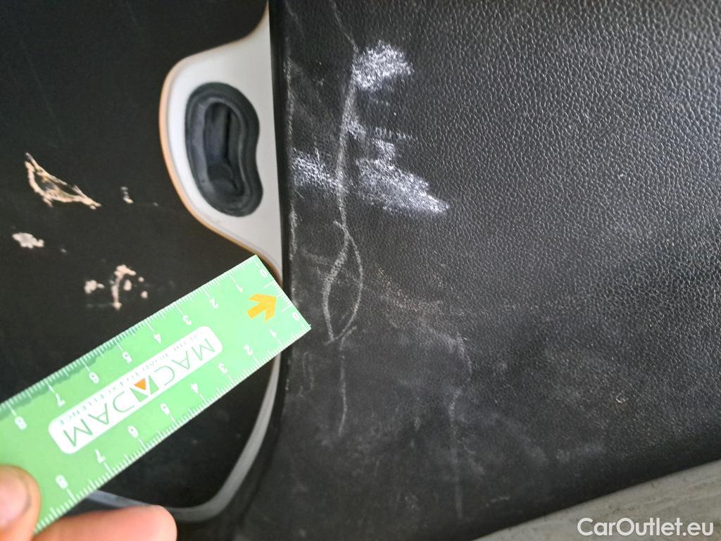  Renault  Kangoo RENAULT  Furgón/2021/4P/furgón derivado de turismo L1 1.5 Blue dCi 70kW (95CV) #46