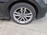  Volkswagen  Passat VOLKSWAGEN  / 2019 / 5P / STATION WAGON VAR. 2.0TDI SCR EVO 90KW BUSINESS DSG #17