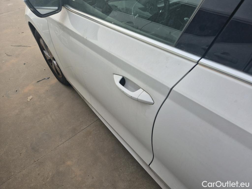  Skoda  Octavia SKODA  / 2020 / 5P / berlina con portón 2.0 TDI 110kW (150CV) Manual Ambition #11