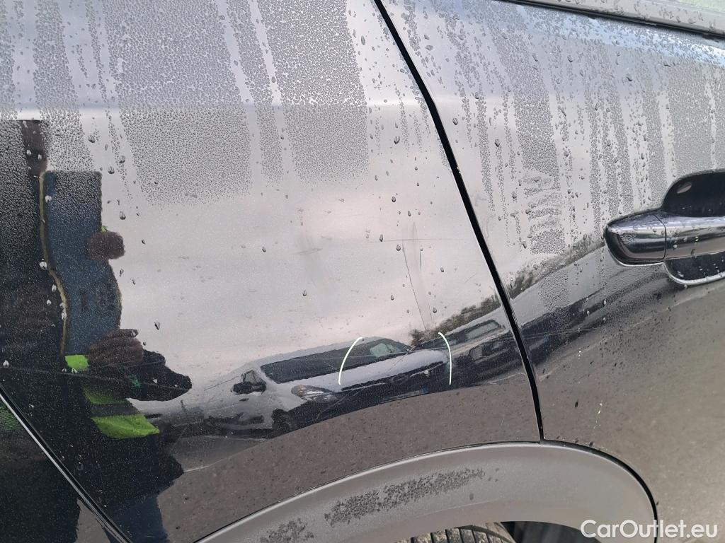  Peugeot  2008 PEUGEOT  / 2019 / 5P / todoterreno Active BlueHDI 81kW (110CV) #52